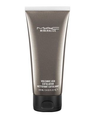 Exfoliante Mineralize Volcanic Ash Exfoliator M.A.C