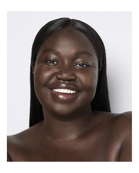 Base de maquillaje Light Reflecting Skin Foundation Nars