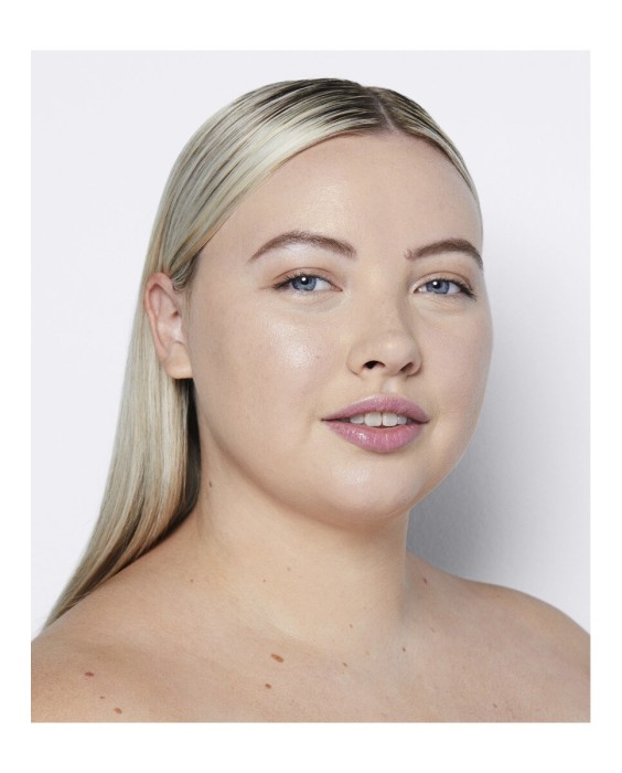 Base de maquillaje Light Reflecting Skin Foundation Nars