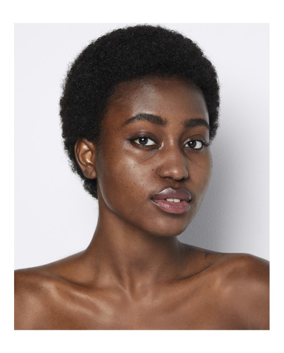 Base de maquillaje Light Reflecting Skin Foundation Nars