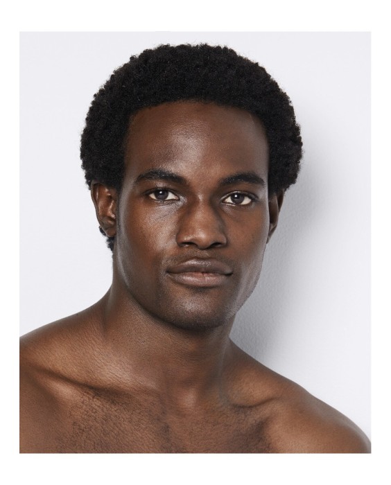 Base de maquillaje Light Reflecting Skin Foundation Nars