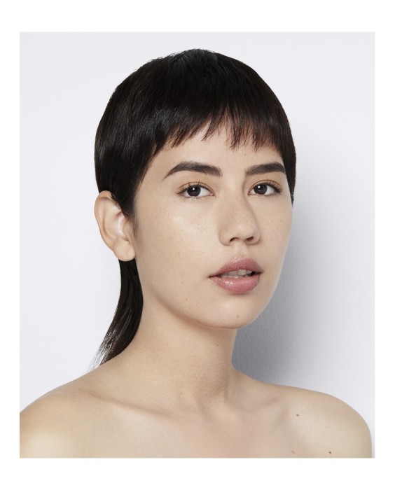 Base de maquillaje Light Reflecting Skin Foundation Nars