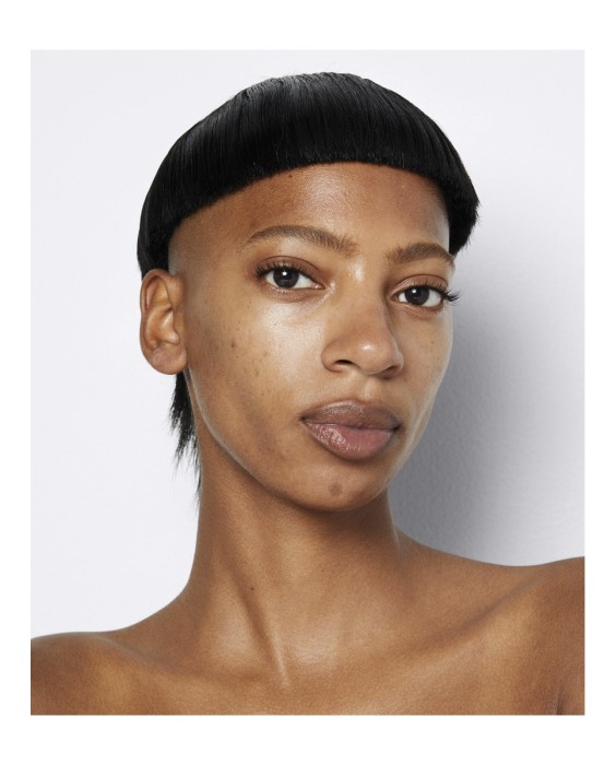 Base de maquillaje Light Reflecting Skin Foundation Nars