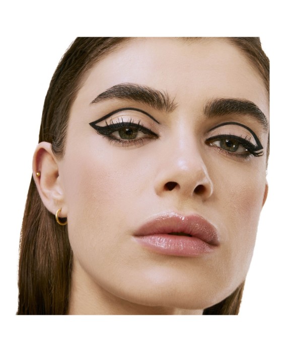 Yves Saint Laurent Lines Liberated Карандаш для глаз