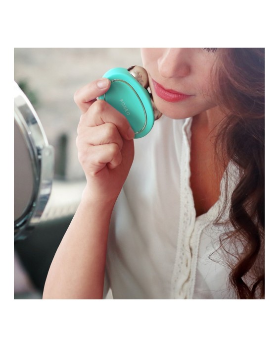BEAR ™ Dispositivo facial tonificante Mint FOREO