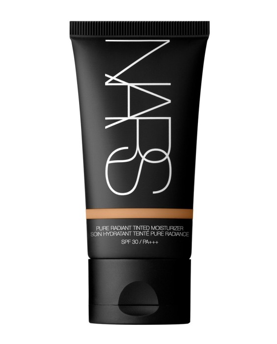 Hidratante con color Pure Radiant Tinted Moisturizer SPF30 Nars