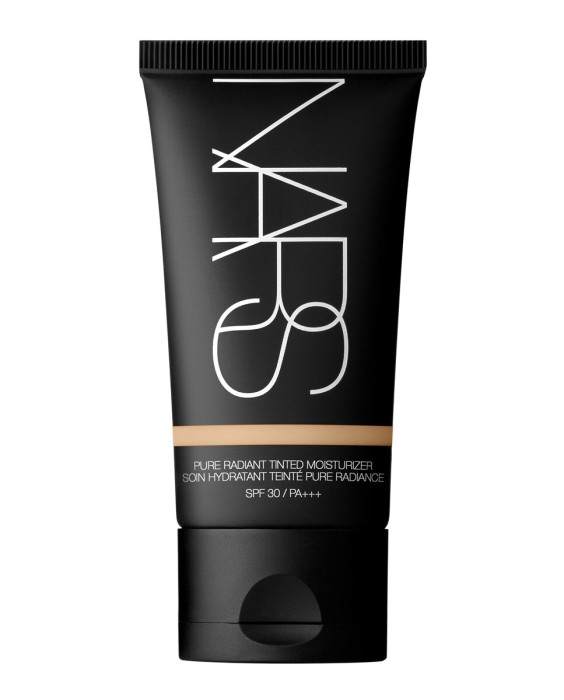 Hidratante con color Pure Radiant Tinted Moisturizer SPF30 Nars