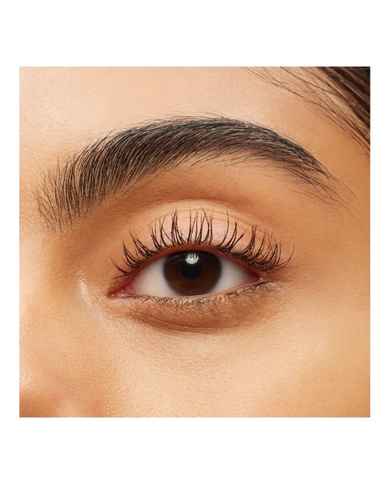 Máscara de pestañas Macstack Mega M·A·C