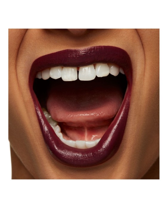 Barra de labios Love Me Liquid Lip Colour M.A.C