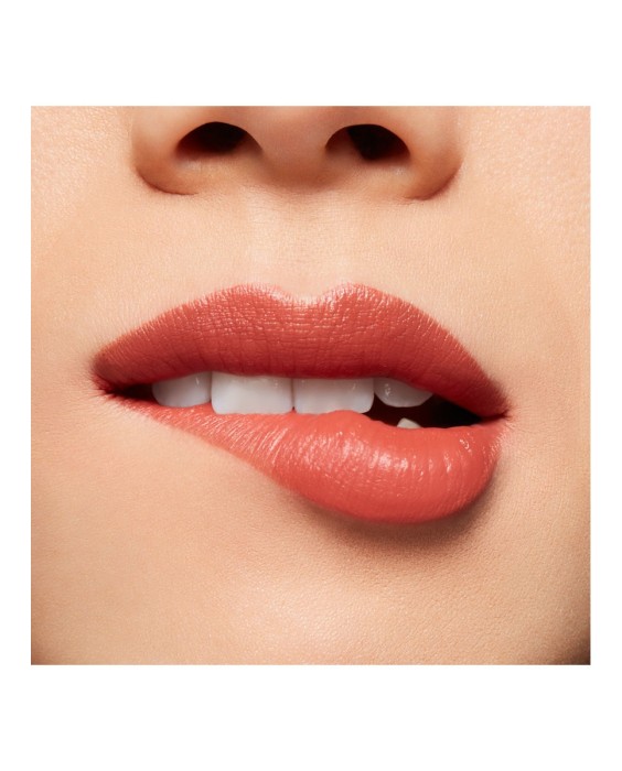 Barra de labios Love Me Liquid Lip Colour M.A.C