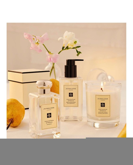 Jo Malone English Pear & Freesia Отшелушивающий гель для душа