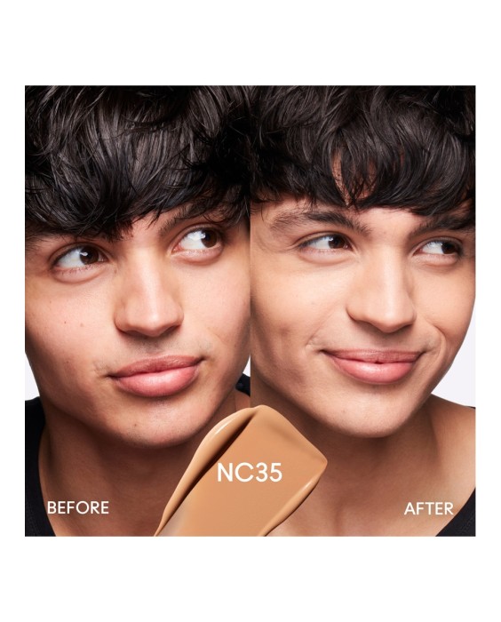 Base de maquillaje mate Studio Fix Fluid SPF15 control de grasa y brillos M.A.C.