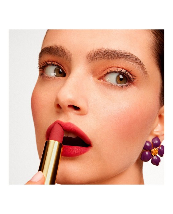 Fabulous Kiss efecto mate ligero Carolina Herrera