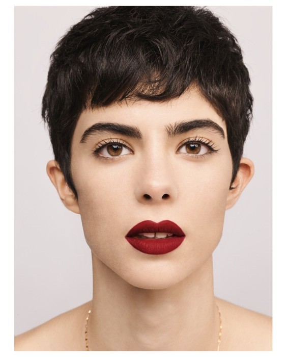 Fabulous Kiss efecto mate ligero Carolina Herrera