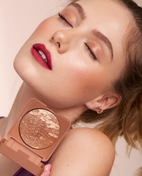 Polvos bronceadores The Matte Bronzer Powder 7g 3INA