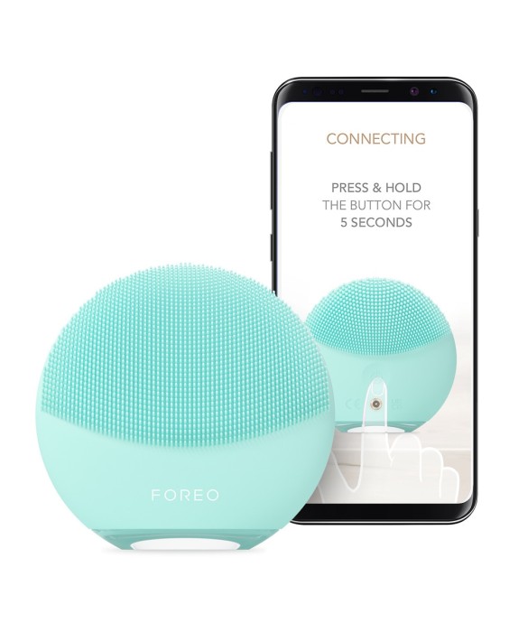 LUNA™ 4 mini - Dispositivo inteligente de limpieza facial con 2 zonas para todo tipo de pieles Artic Blue FOREO