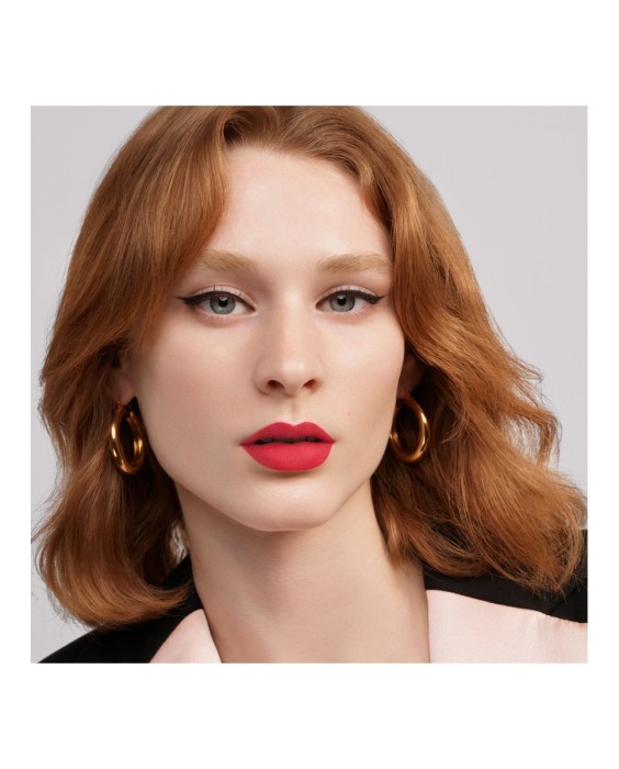 Carolina Herrera Good Girl Жидкая губная помада с бархатным эффектом