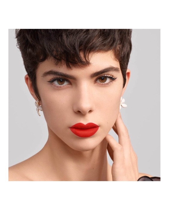 Carolina Herrera Good Girl Жидкая губная помада с бархатным эффектом