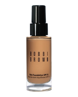 Base de maquillaje Skin Foundation SPF15 Bobbi Brown