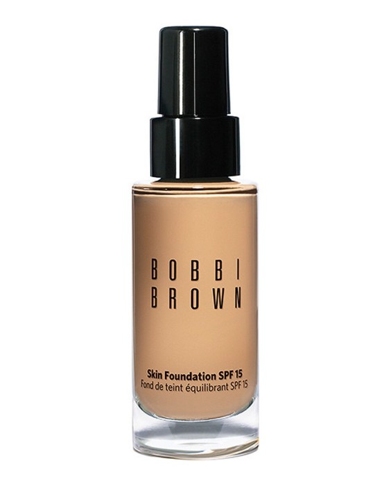 Base de maquillaje Skin Foundation SPF15 Bobbi Brown