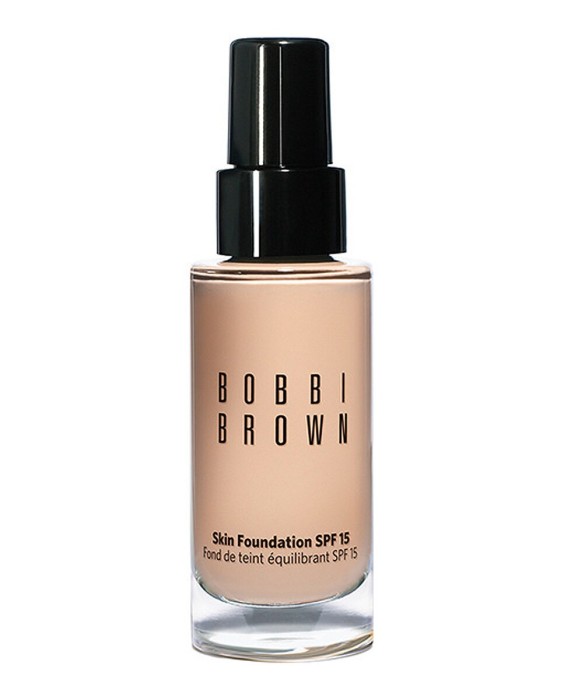 Base de maquillaje Skin Foundation SPF15 Bobbi Brown