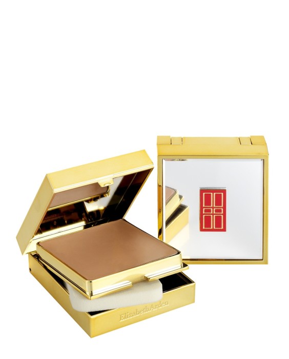 Polvos Compactos Flawless Finish Sponge-On Cream Makeup E. Arden