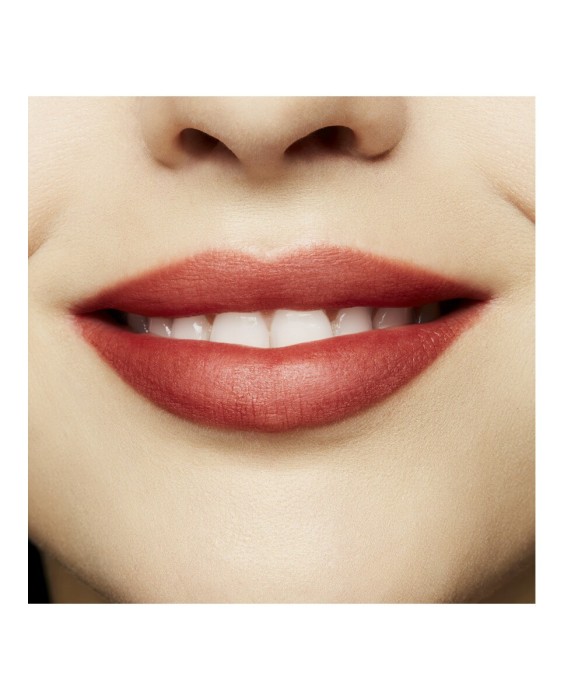 Barra de labios Powder Kiss Lipstick M.A.C