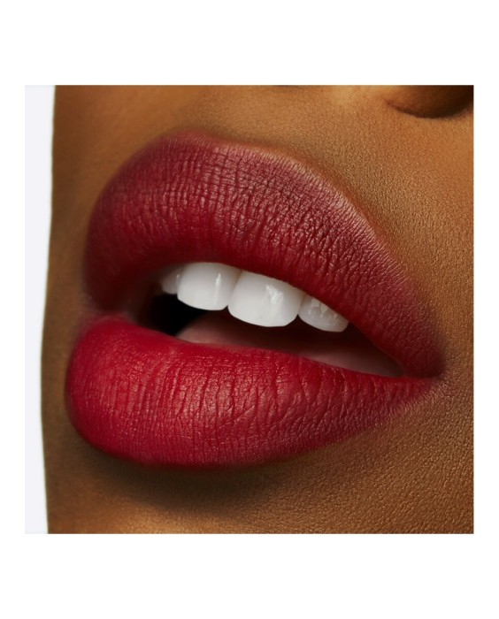 Barra de labios Powder Kiss Lipstick M.A.C