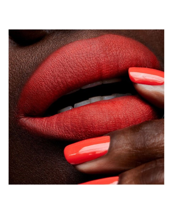 Barra de labios Powder Kiss Lipstick M.A.C