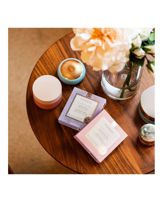 Glow Addict 2.0 Advanced Collection - Mascarilla facial especial Luminosidad para pieles apagadas y mates diseñada para UFO™