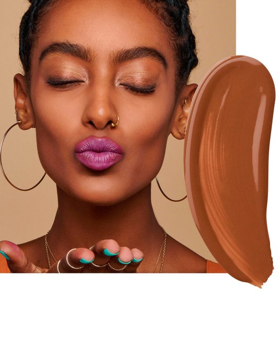 Base de maquillaje Líquida Naked Skin Weightless Ultra Definition Urban Decay