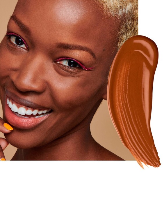 Base de maquillaje Líquida Naked Skin Weightless Ultra Definition Urban Decay