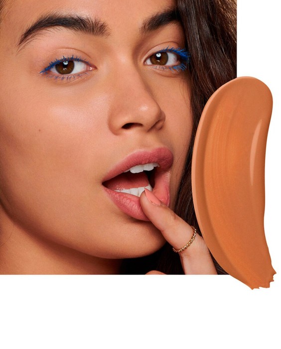 Base de maquillaje Líquida Naked Skin Weightless Ultra Definition Urban Decay