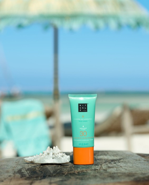 Crema solar para el rostro SPF30 The Ritual of Karma Sun Protection Face Cream 50 ml Rituals