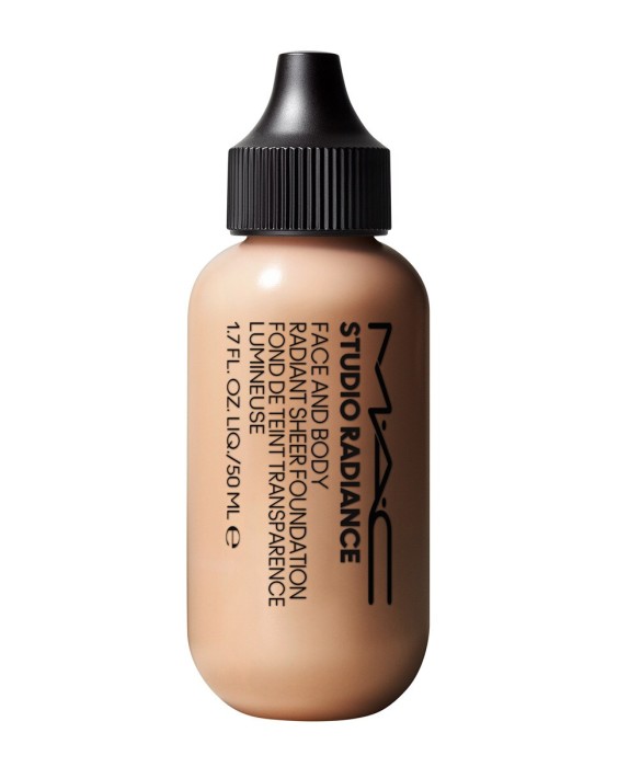 Base de Maquillaje Studio Radiance Face & Body M.A.C