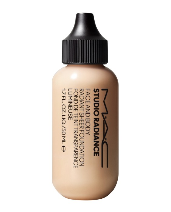 Base de Maquillaje Studio Radiance Face & Body M.A.C