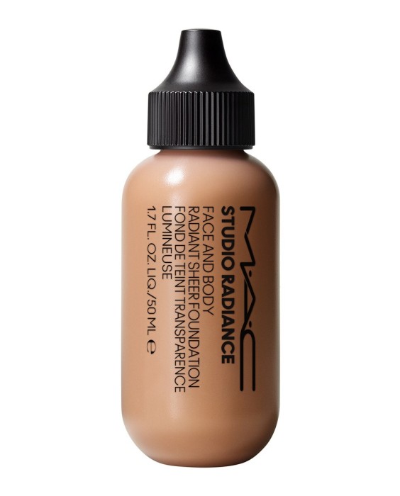 Base de Maquillaje Studio Radiance Face & Body M.A.C