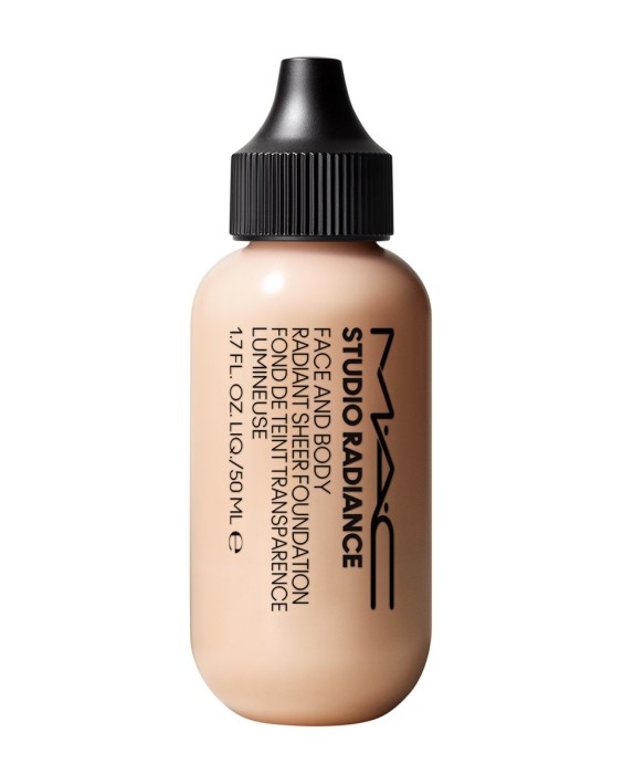 Base de Maquillaje Studio Radiance Face & Body M.A.C