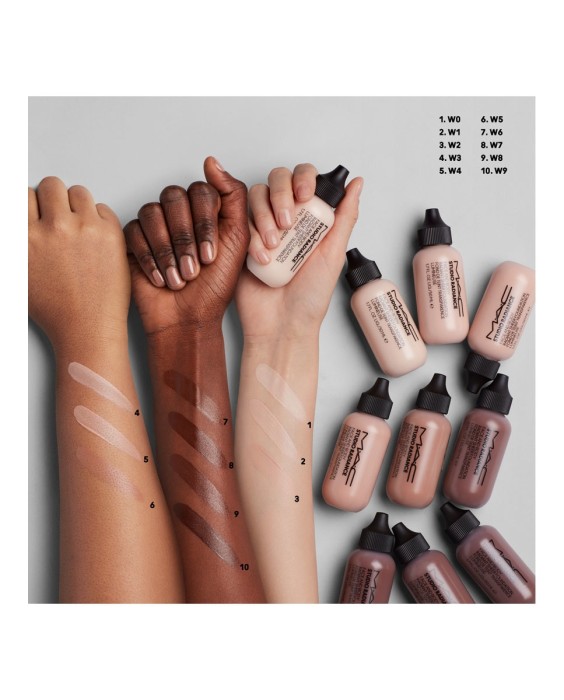 Base de Maquillaje Studio Radiance Face & Body M.A.C