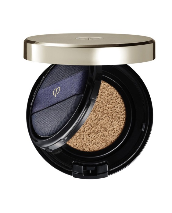 Base de maquillaje Radiant Cushion Foundation Clé de Peau Beauté