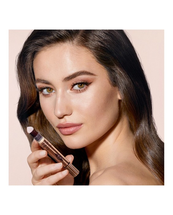 Charlotte Tilbury Magic Away Жидкий корректор