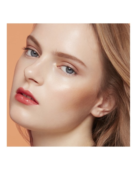 Iluminador Luminizing Face Enhancer Clé de Peau Beauté