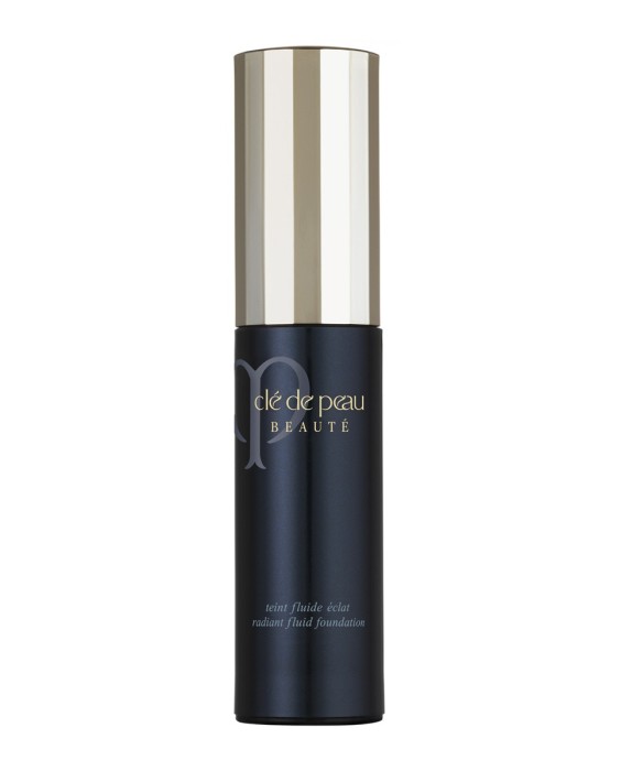 Base de maquillaje Radiant Fluid Foundation Clé de Peau Beauté