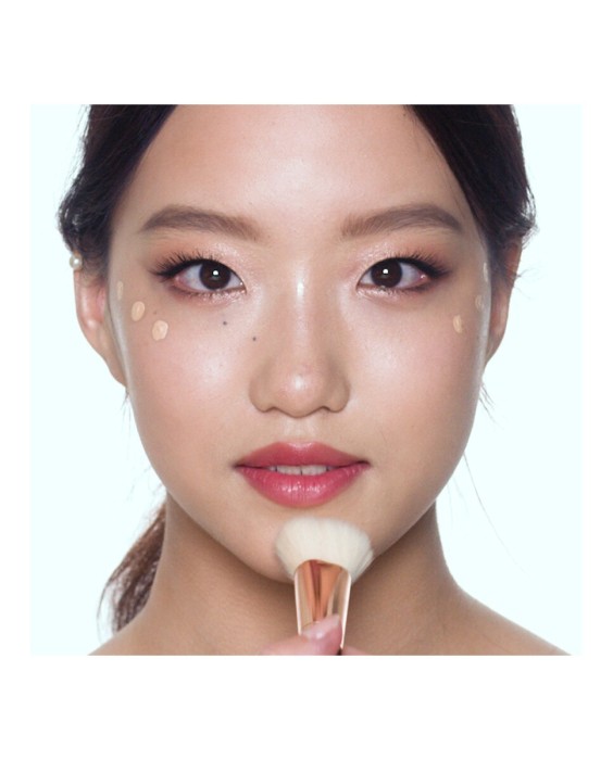 Charlotte Tilbury Hollywood Flawless Filter хайлайтер