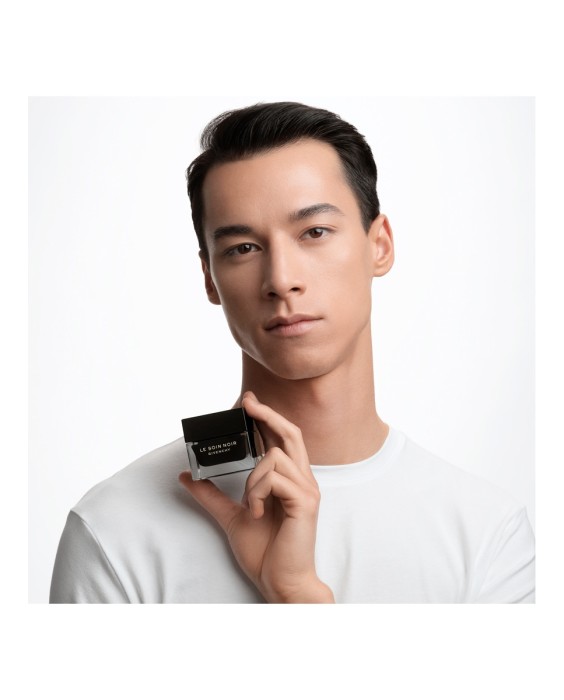 Contorno de Ojos Le Soin Noir Eye Contour 20 ml Givenchy