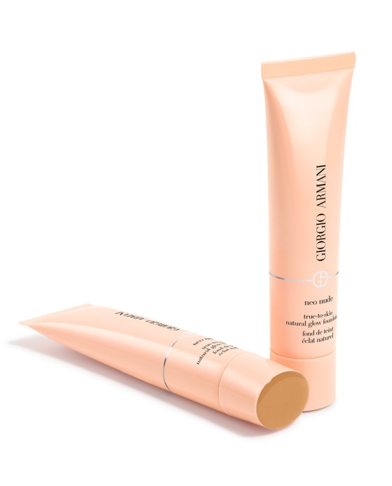 Giorgio Armani Neo Nude Glow Skin Foundation Сияющая тональная основа