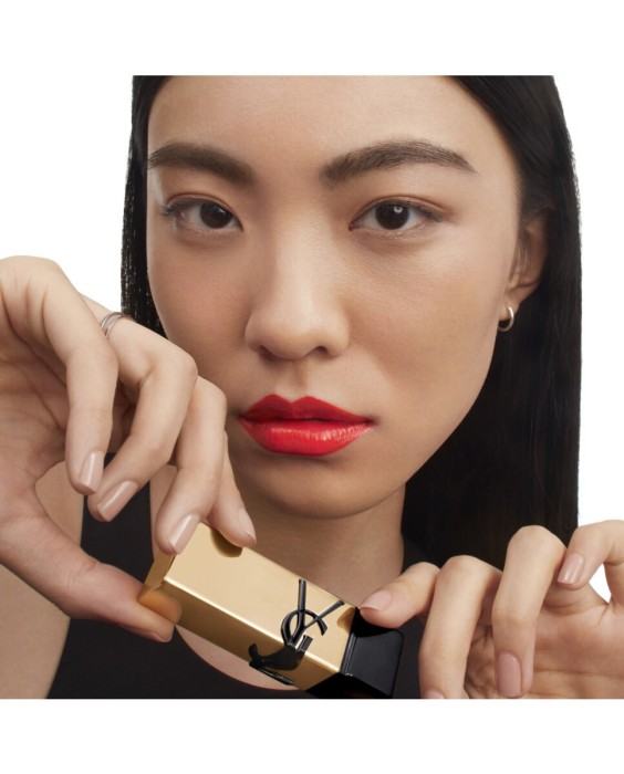 Yves Saint Laurent Rouge Pur Couture Губная помада