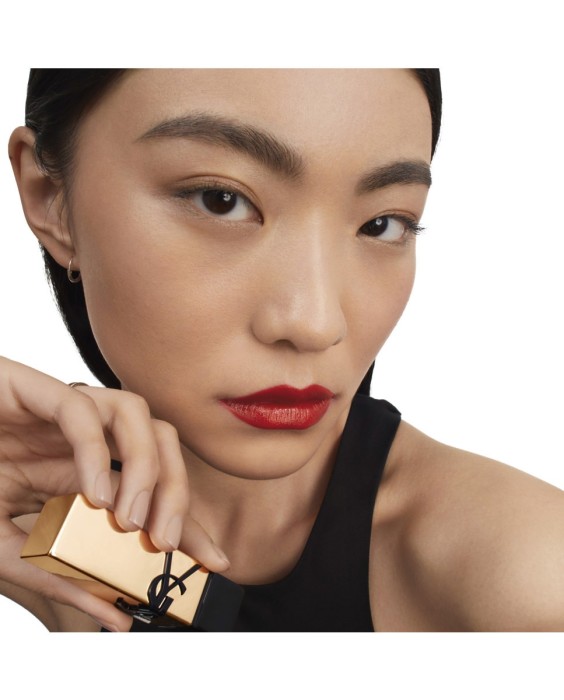 Yves Saint Laurent Rouge Pur Couture Губная помада