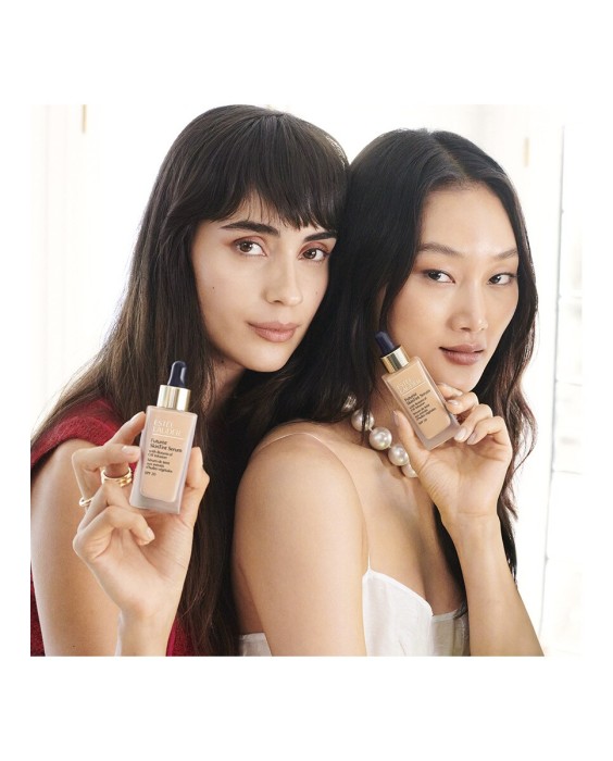 Base de maquillaje Sérum Futurist Skintint Serum SPF20, 30 ml Estée Lauder