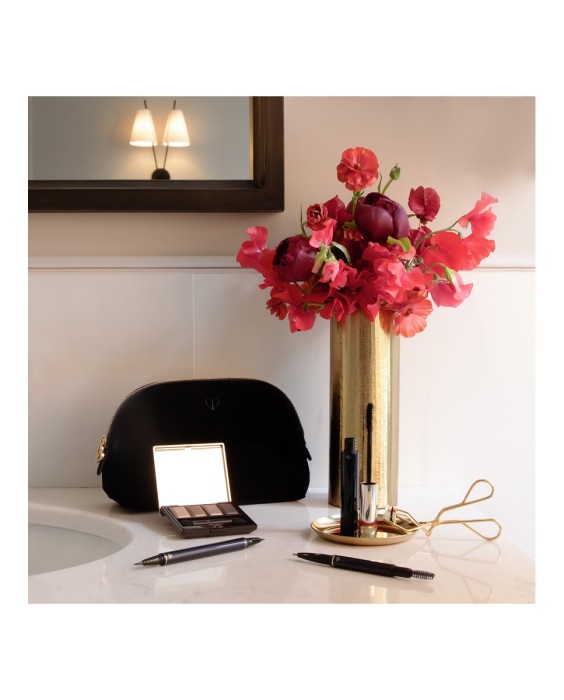 Eyeliner Intensifying Liquid Eyeliner Clé de Peau Beauté